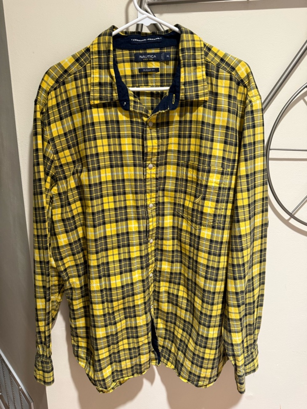 Nautica Men's Yellow Plaid Button-Down Shirt Size XL Classic Fit 100% Cotton